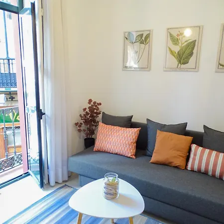 Moderno Estudio Al Lado De La Catedral Apartamento *